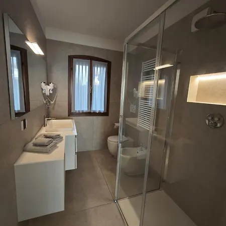 Casa Re Del Bosco - Venice Airport アパート *